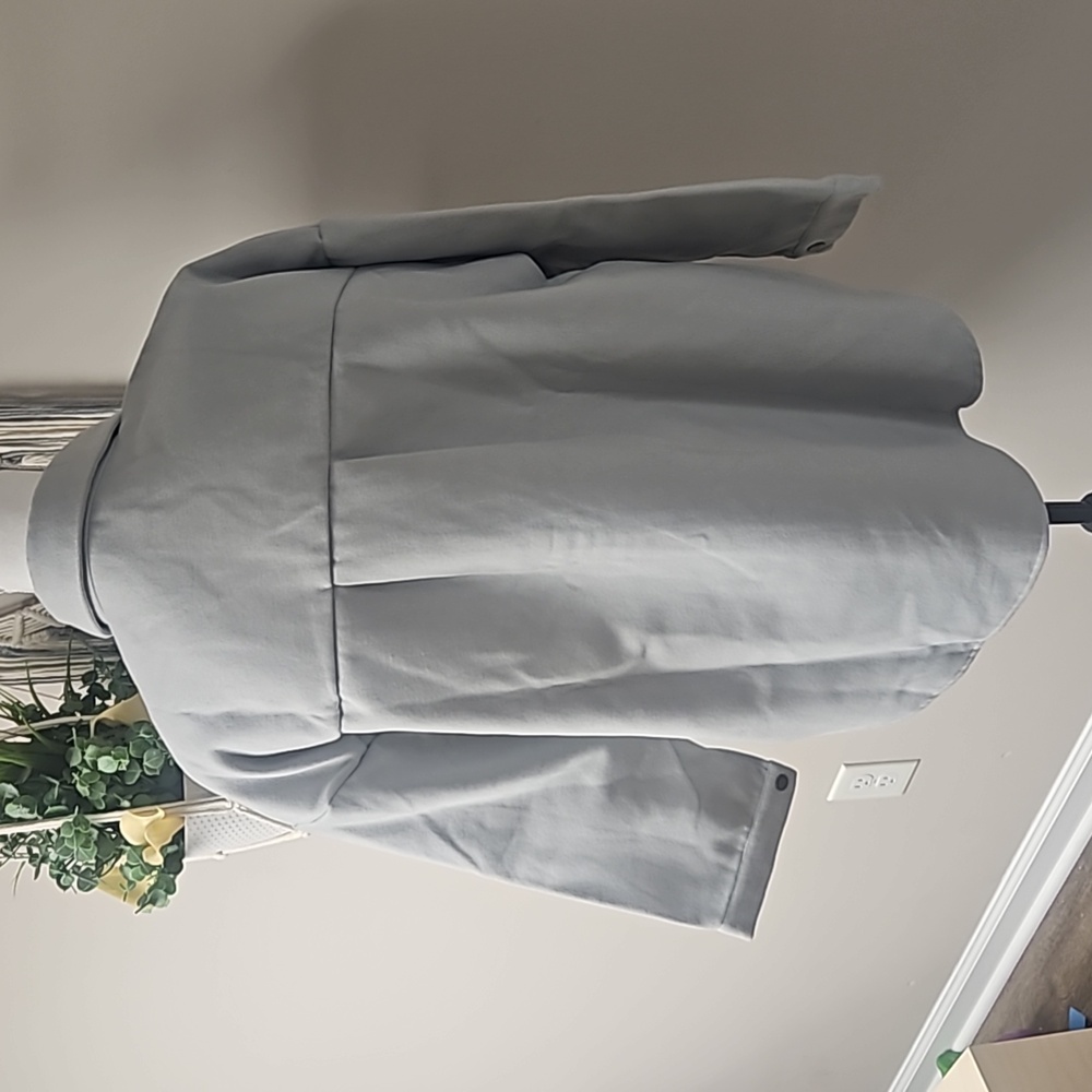 Gray soft shacket - Picture 3 of 6